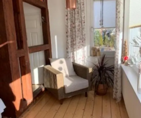 5 דירה בראונלאגה